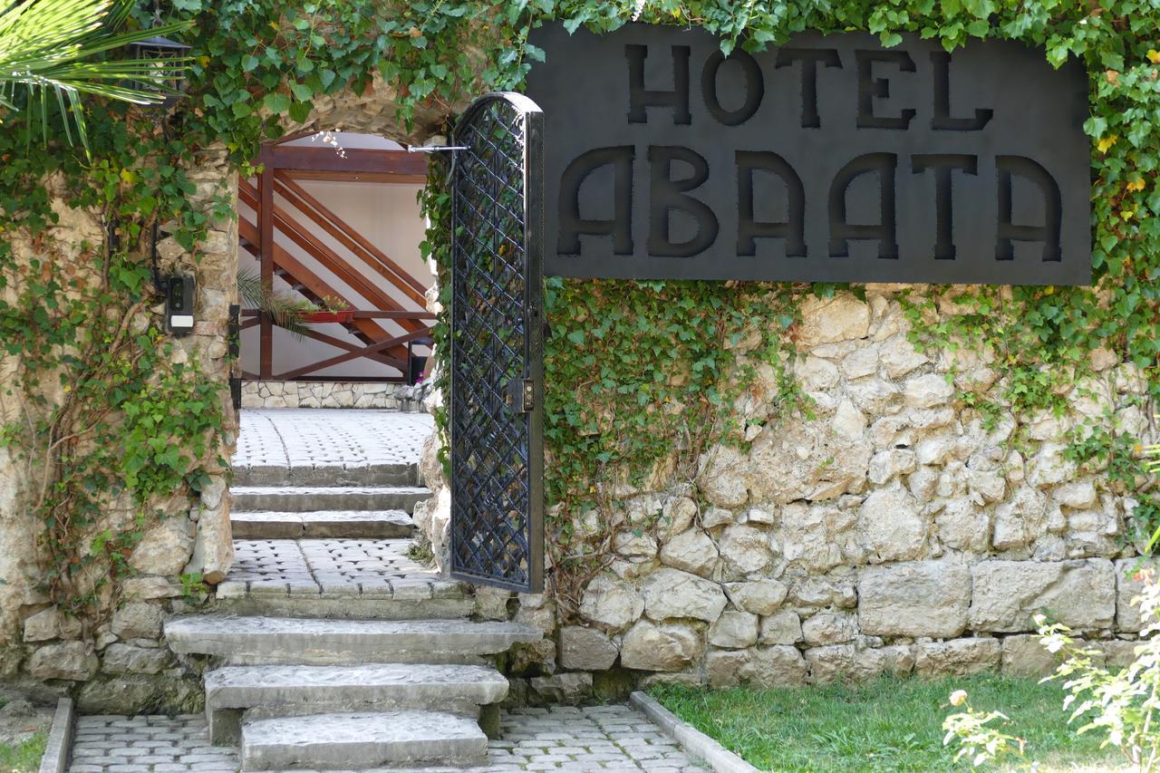 Hotel Abaata Gagry Eksteriør bilde