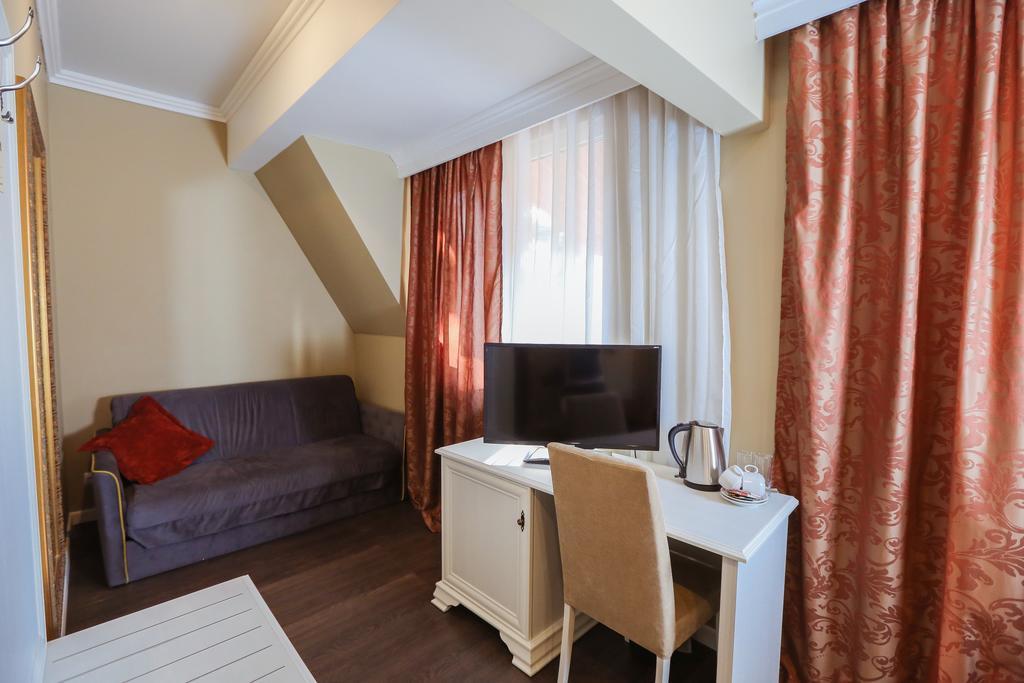 Hotel Abaata Gagry Eksteriør bilde