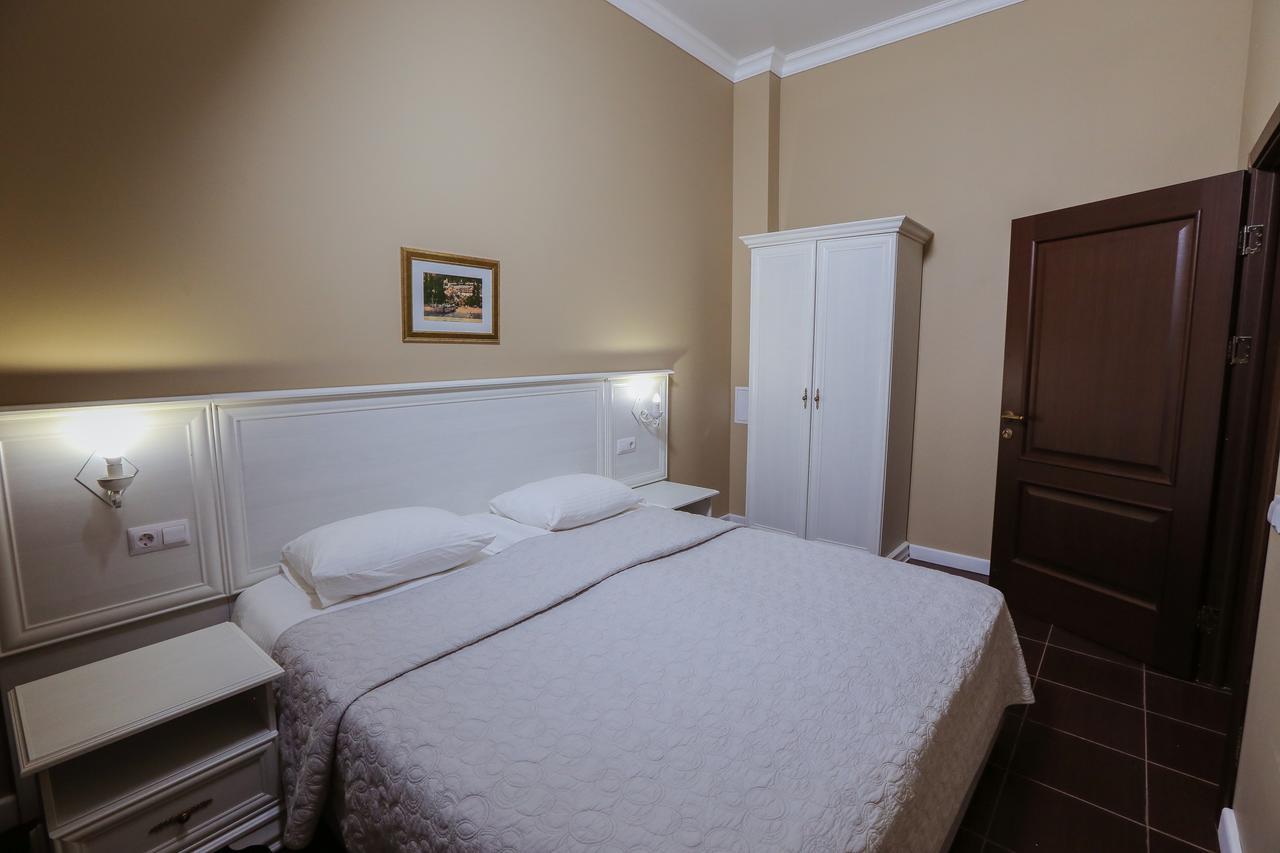 Hotel Abaata Gagry Eksteriør bilde